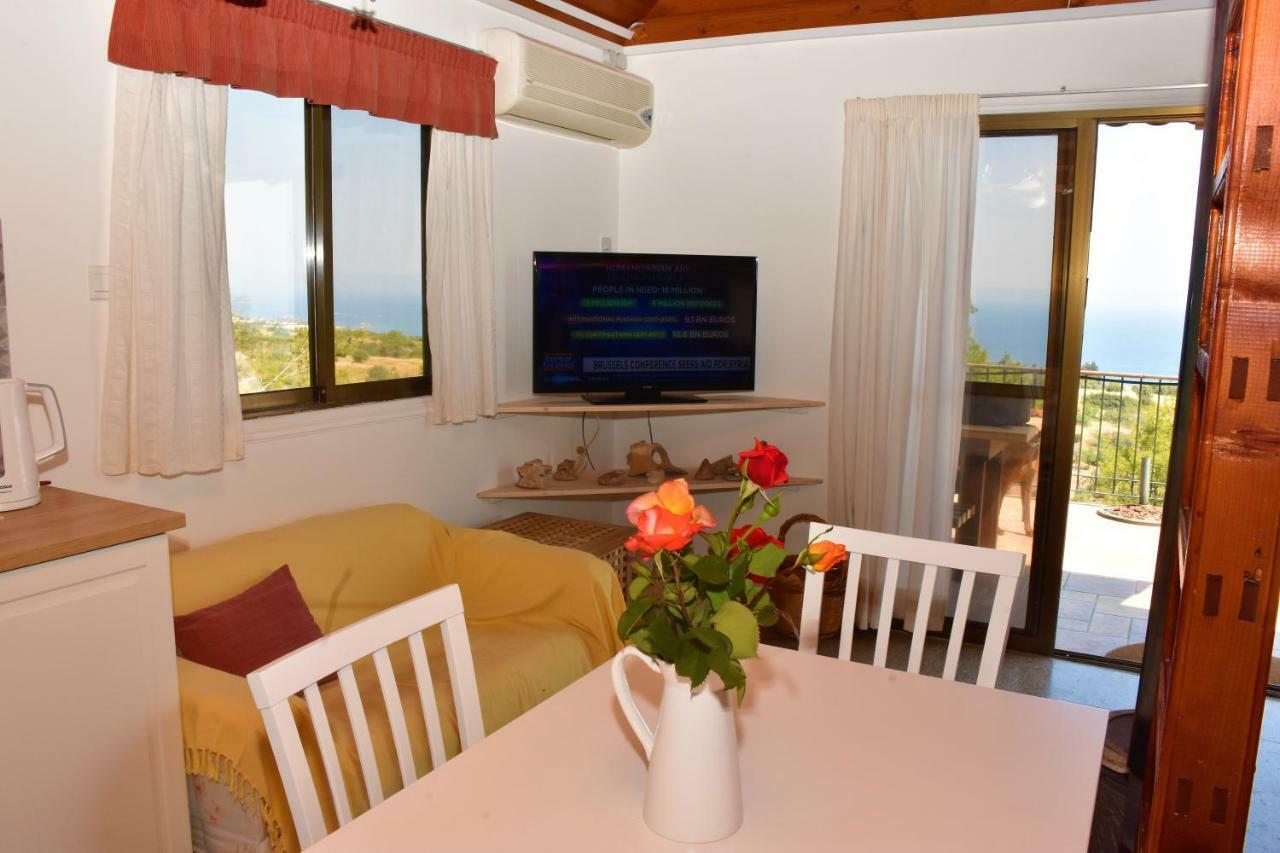 Philip'S Holiday House Neo Chorio Buitenkant foto